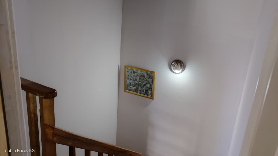 3 Bedroom Property for Sale in Wavecrest Eastern Cape